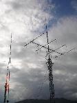 R7 (left) & VHF