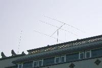 ANT_15M Yagi On The left Side Of Villa